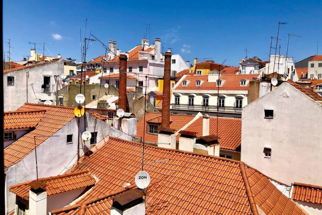 32 Top - Center Of Lisbon Duplex Apartment, Barrio Alto Exterior photo